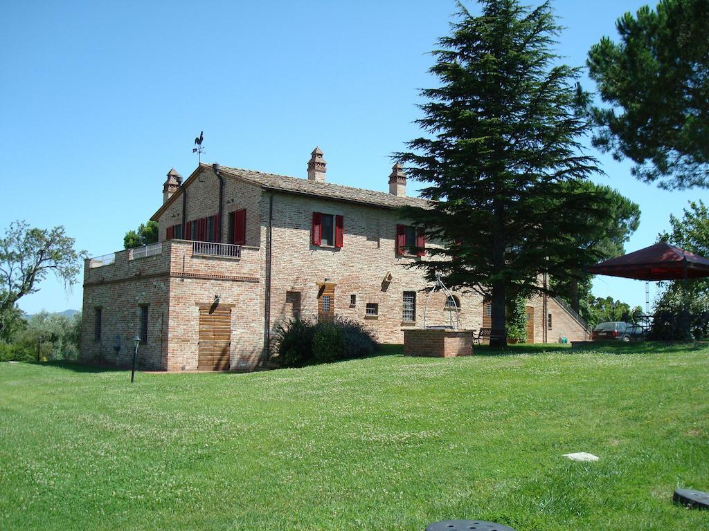 Podere Fontegallo Aparthotel Castiglione del Lago Exterior photo